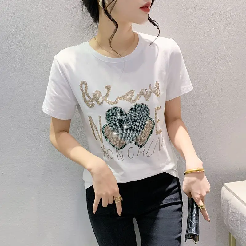 Fashionable Ironing Diamond T-shirt for Women Short-sleeved Summer Clothes with Diamond Love Top Half-sleeved Pullover
Fashionable Ironing Diamond T-shirt for Women Short-sleeved Summer Clothes with Diamond Love Top Half-sleeved Pullover