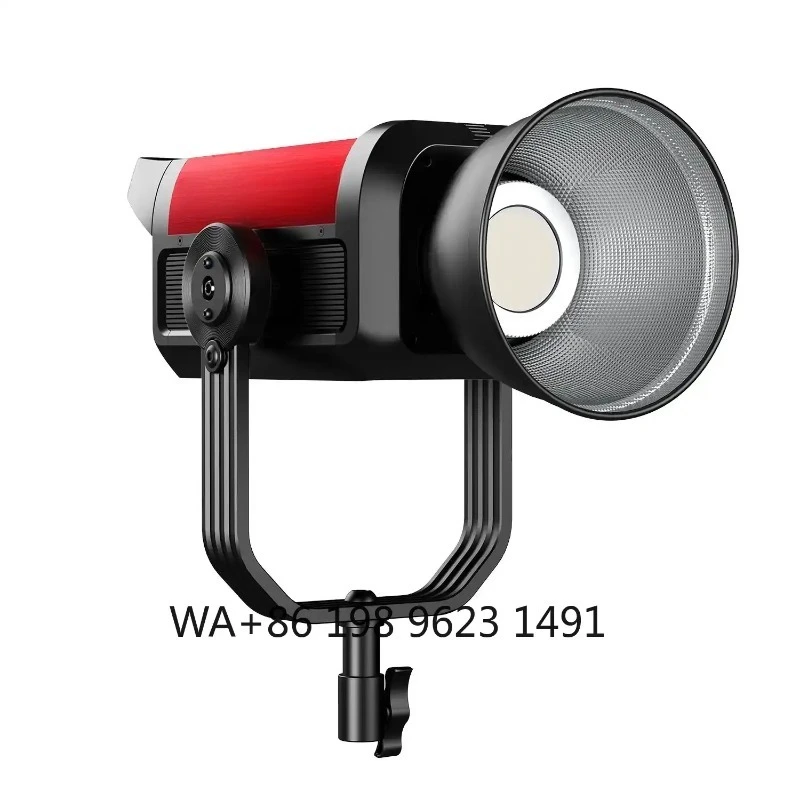 500W Bowen‑Mount LED Video Light CRI97+ 2700‑6800K Photography Lighting Kit for Studio Shooting Live Broadcast
500W Bowen‑Mount LED Video Light CRI97+ 2700‑6800K Photography Lighting Kit for Studio Shooting Live Broadcast