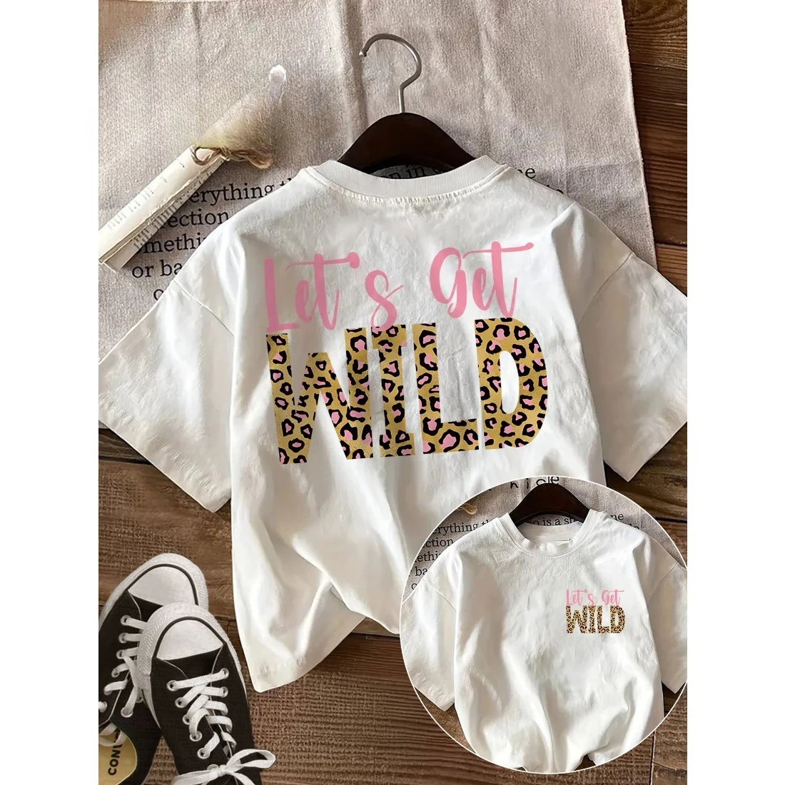 Children's Round Neck T-shirt Fashionable Loose Soft Comfortable Breathable Versatile Simple Double-sided Top
Children's Round Neck T-shirt Fashionable Loose Soft Comfortable Breathable Versatile Simple Double-sided Top