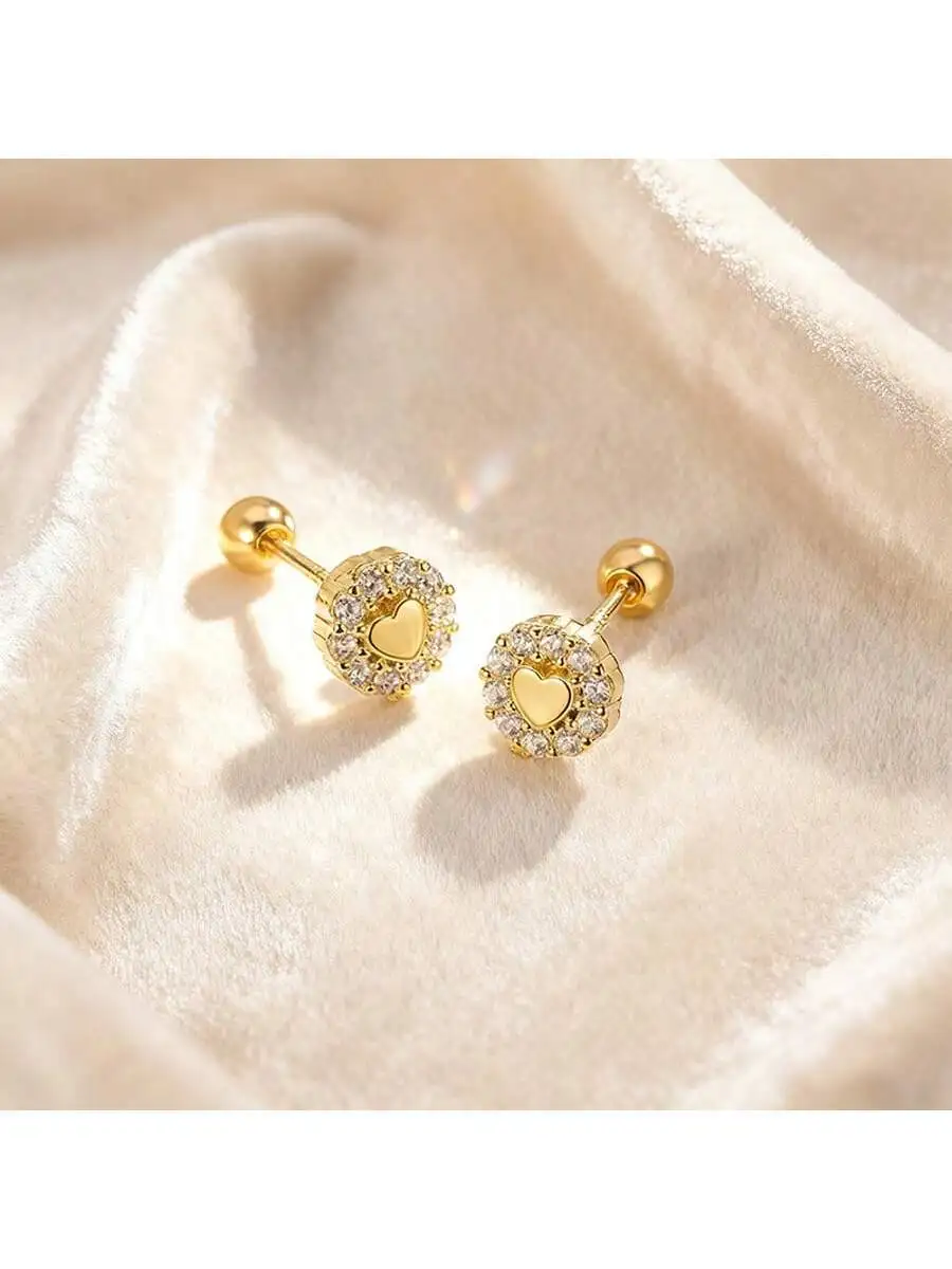 Stainless Steel Heart Stud Earrings With Crystal Accents Lightweight Hypoallergenic For Women
Stainless Steel Heart Stud Earrings With Crystal Accents Lightweight Hypoallergenic For Women