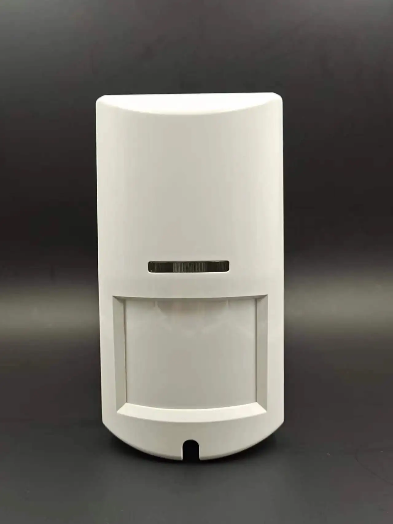 433MHz Wireless PIR Motion Alarm Sensor Pet Friendly Outdoor Waterproof, Wall Mount,Infrared Sensor for Burglar Alarm System
433MHz Wireless PIR Motion Alarm Sensor Pet Friendly Outdoor Waterproof, Wall Mount,Infrared Sensor for Burglar Alarm System