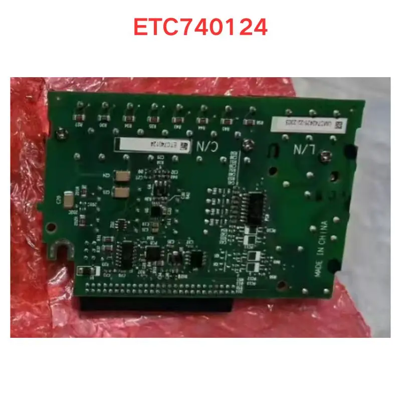 Used OEM disassembled parts ETC740124 brand new original A1000 series terminal block Functional test OK
Used OEM disassembled parts ETC740124 brand new original A1000 series terminal block Functional test OK