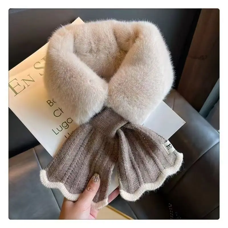 Warm scarf imitation Korean version autumn and winter rabbit fur plush knitted wool collar
Warm scarf imitation Korean version autumn and winter rabbit fur plush knitted wool collar