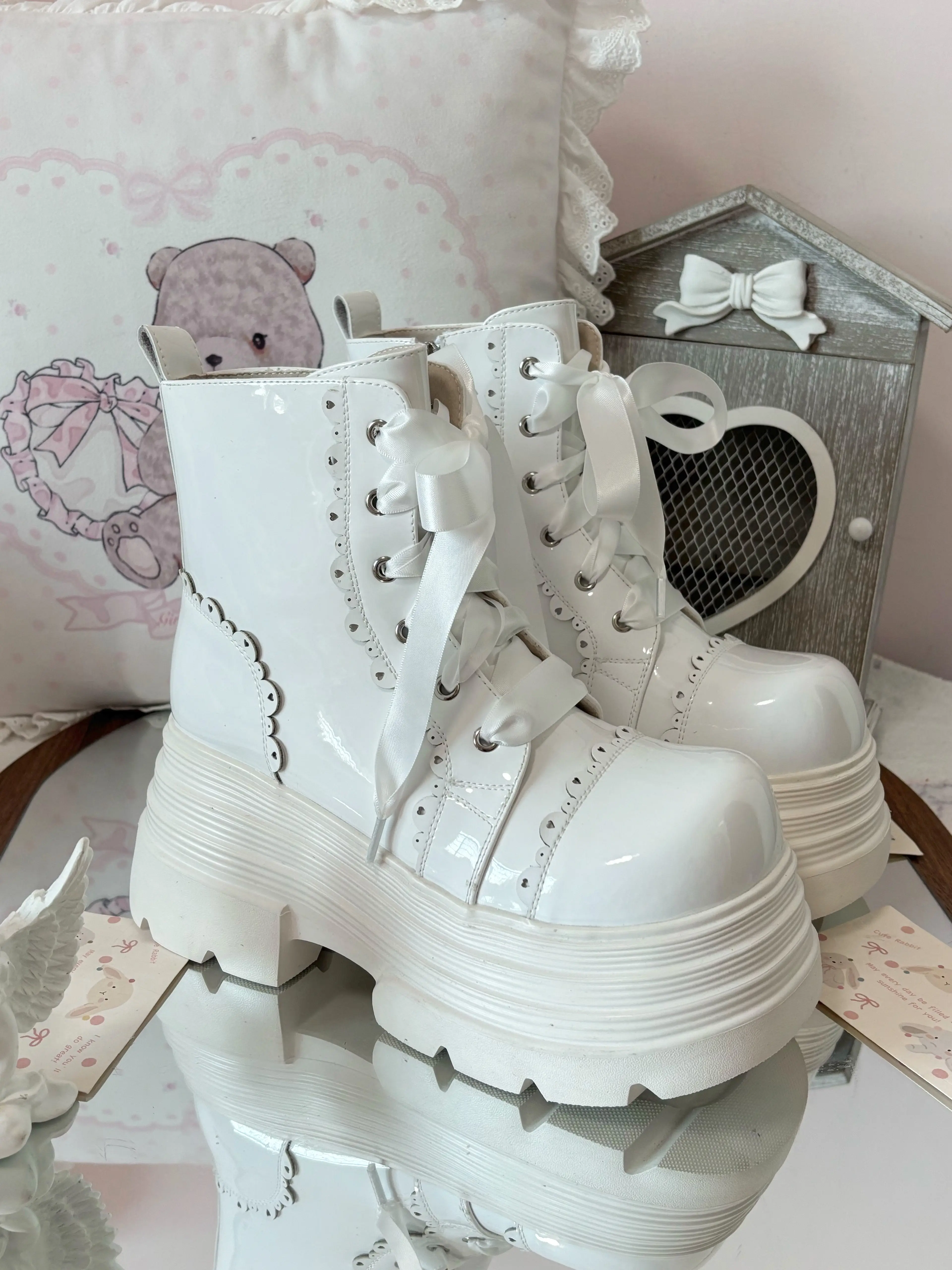 Dream Rose Gothic Subculture Lolita Shoes High Top Boots Y2k Sweet Girl Height Increasing Boots
Dream Rose Gothic Subculture Lolita Shoes High Top Boots Y2k Sweet Girl Height Increasing Boots
