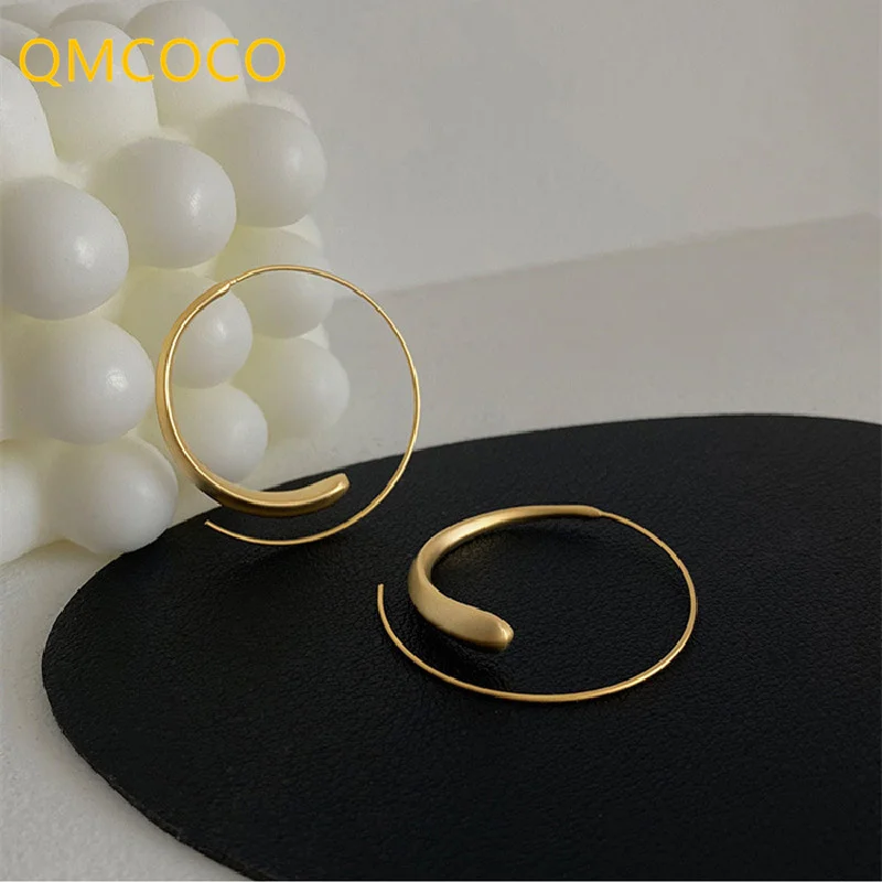 QMCOCO Silver Color Chice Design Large Circle Earring For Women Simple Fashion Temperament Earrings Korean Daily Accessories
QMCOCO Silver Color Chice Design Large Circle Earring For Women Simple Fashion Temperament Earrings Korean Daily Accessories
