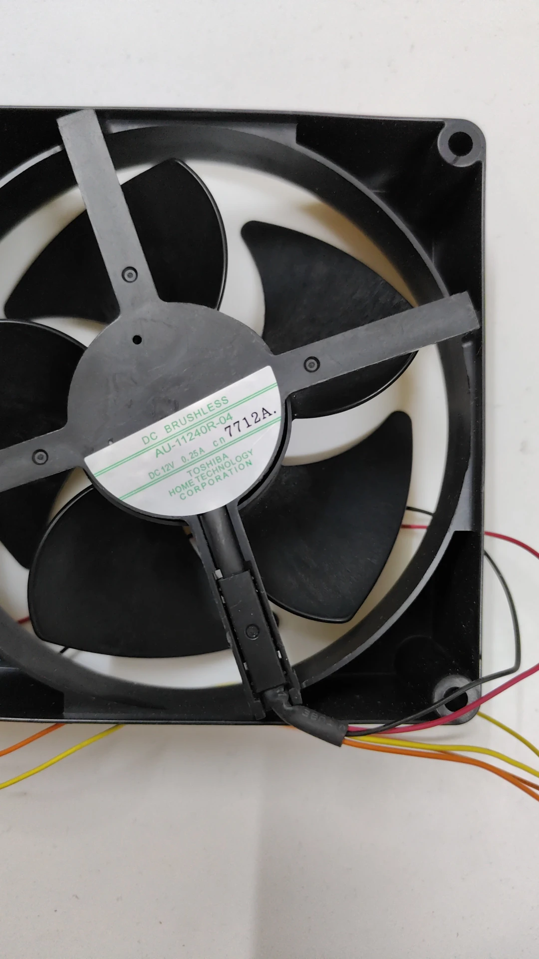 Подходит для вентилятора холодильника Toshiba AU-11240R-302/301/305-01/02/04, вентилятор охлаждения проектора.
Подходит для вентилятора холодильника Toshiba AU-11240R-302/301/305-01/02/04, вентилятор охлаждения проектора.