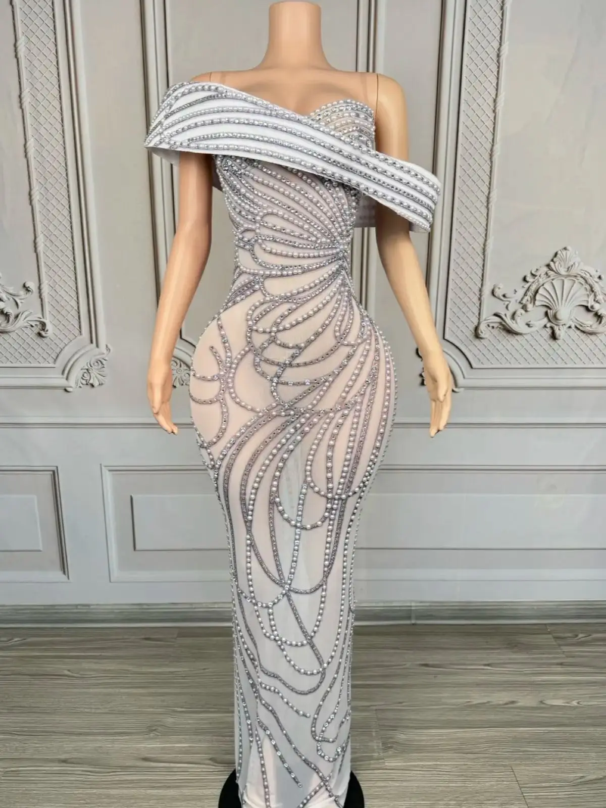 2025 Evening Dress Women Full Diamond Pearl Long Dress Nightclub Bar Dj Performance Stage Costumes Drag Queen Clothes DN20646
2025 Evening Dress Women Full Diamond Pearl Long Dress Nightclub Bar Dj Performance Stage Costumes Drag Queen Clothes DN20646