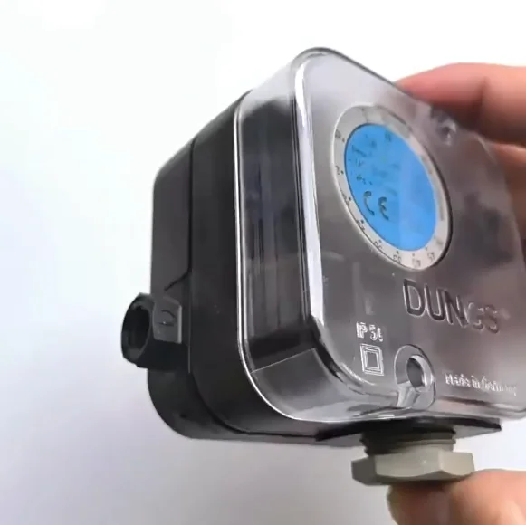 LGW3A2 переключатель давления воздуха LGW10A2 оригинальный импортный переключатель давления DUGNS аксессуары для дорожной горелки Liya
LGW3A2 переключатель давления воздуха LGW10A2 оригинальный импортный переключатель давления DUGNS аксессуары для дорожной горелки Liya