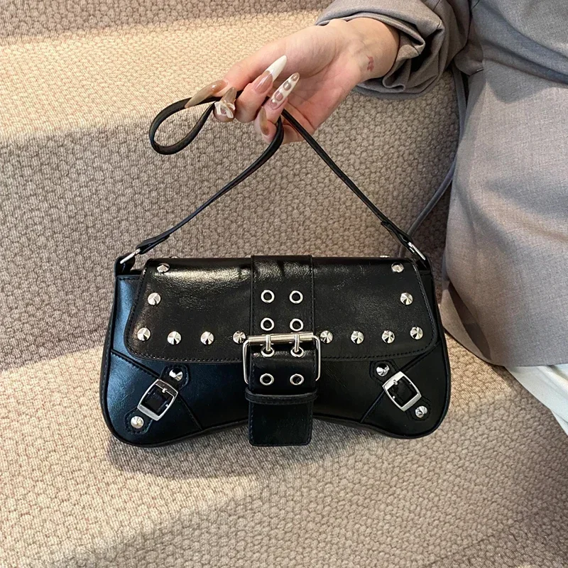 Fashion Armpit Sling Handbags Rivets Design Half Moon Shoulder Bags 2024 Black Punk Style Underarm Shoulder Handbag And Purse
Fashion Armpit Sling Handbags Rivets Design Half Moon Shoulder Bags 2024 Black Punk Style Underarm Shoulder Handbag And Purse