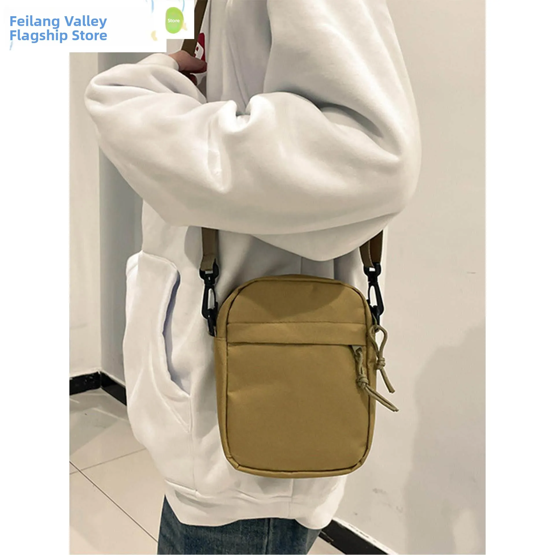Casual Canvas Oxford Fabric Crossbody Bag Lightweight Mobile Phone Pouch Single Shoulder Bag Fashionable All-Match Design
Casual Canvas Oxford Fabric Crossbody Bag Lightweight Mobile Phone Pouch Single Shoulder Bag Fashionable All-Match Design