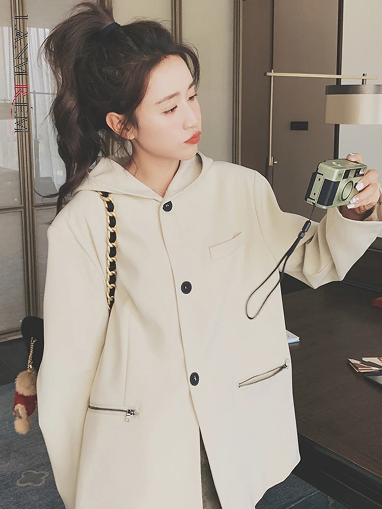 LANMREM Fashion Hooded Jackets Women Long Sleeves Single Breasted Solid Color Coat Casual 2023 Autumn New Clothing 2AA1793
LANMREM Fashion Hooded Jackets Women Long Sleeves Single Breasted Solid Color Coat Casual 2023 Autumn New Clothing 2AA1793
