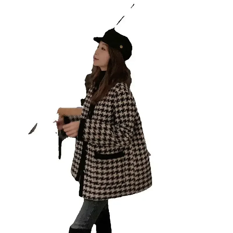 Pop Plaid Coat For Women Autumn And Winter 2025 New Korean Loose Versatile Thick Woolen Coat Female Short Jacket
Pop Plaid Coat For Women Autumn And Winter 2025 New Korean Loose Versatile Thick Woolen Coat Female Short Jacket