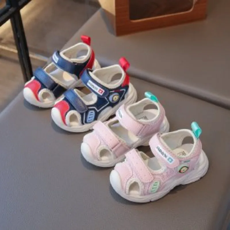 2026 Summer New Girls' Beach Shoes Fashion Sports Sandals Comfortable Princess Sweet Casual Soft Bottom Girl Sandals Classical
2026 Summer New Girls' Beach Shoes Fashion Sports Sandals Comfortable Princess Sweet Casual Soft Bottom Girl Sandals Classical