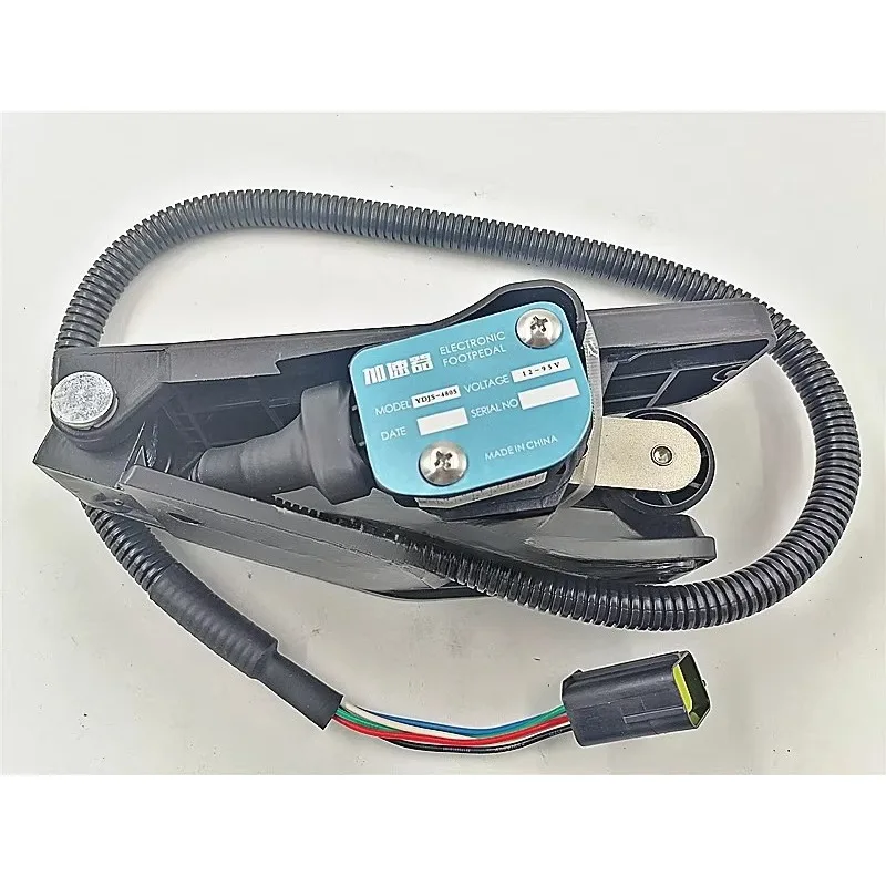 Запчасти для акселератора 128005/4805/129005, электрический вилочный погрузчик, патрульная подметальная машина, педаль осмотра, 5 линий, 12–96 В
Запчасти для акселератора 128005/4805/129005, электрический вилочный погрузчик, патрульная подметальная машина, педаль осмотра, 5 линий, 12–96 В