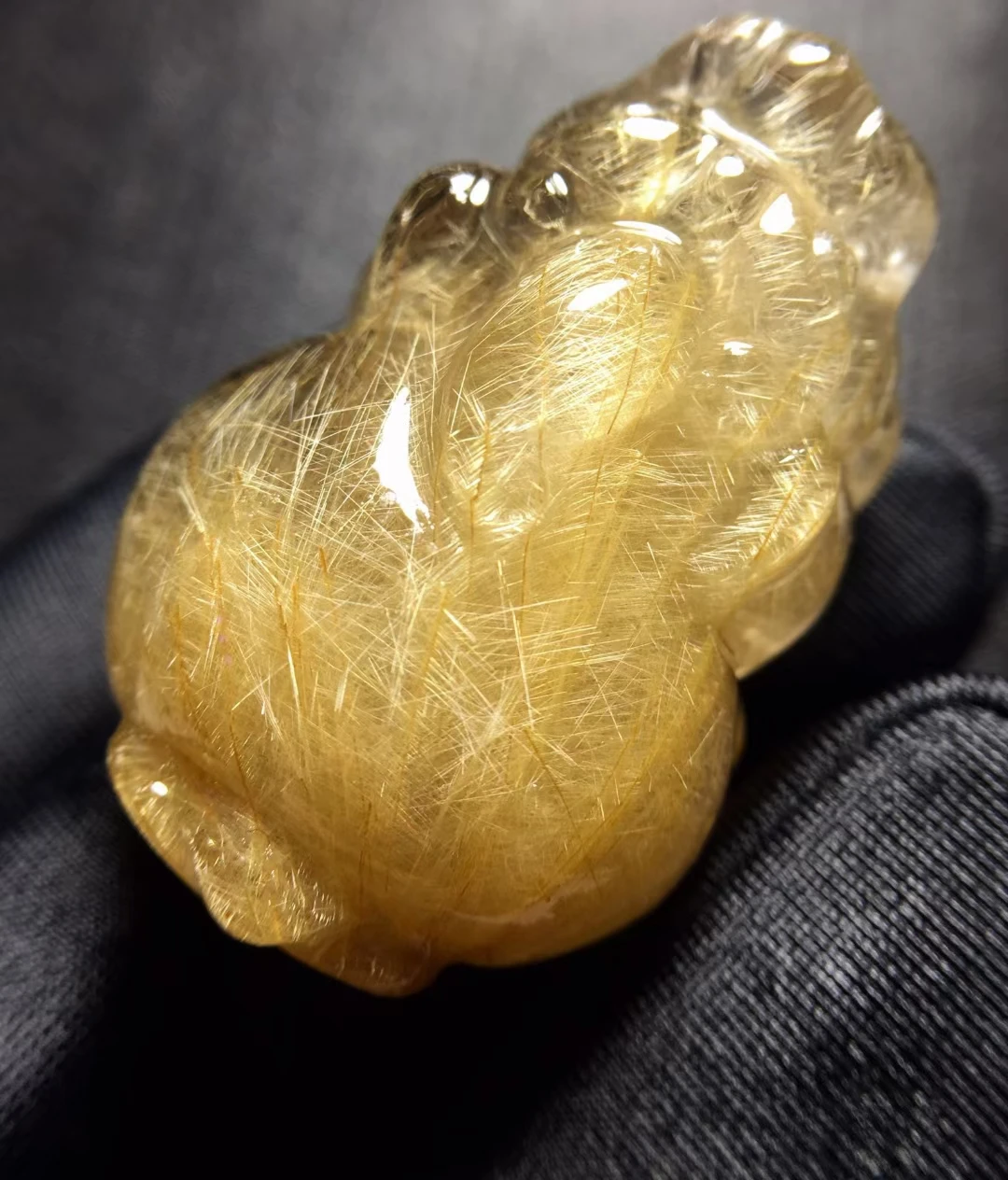 Natural Gold Rutilated Quartz Pendant Rutilated Quartz Jewelry 36*25*21.6mm Pi Xiu Gold Men Women Brazil AAAAAAA
Natural Gold Rutilated Quartz Pendant Rutilated Quartz Jewelry 36*25*21.6mm Pi Xiu Gold Men Women Brazil AAAAAAA