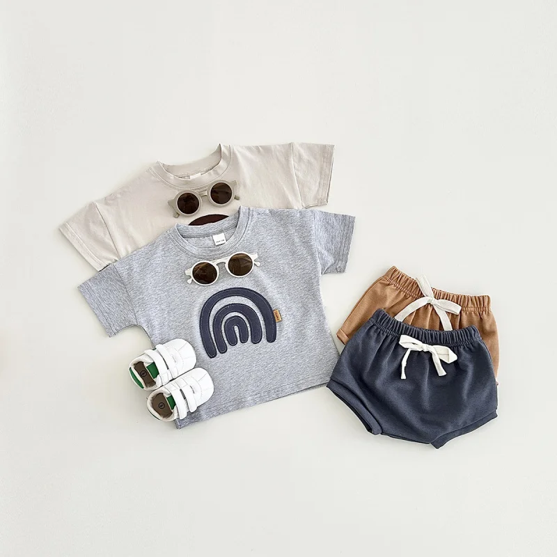 TSummer suit for children, rainbow patchwork short-sleeve set, casual summer short-sleeve shorts two-piece set
TSummer suit for children, rainbow patchwork short-sleeve set, casual summer short-sleeve shorts two-piece set