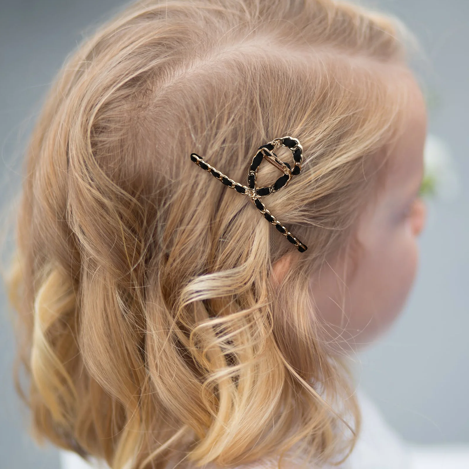 3 шт. металлические заколки для волос, шикарный зажим для челюстей, декоративный коготь для различных причесок, домашний салон, заколки для волос, зажим для челюсти 
3 шт. металлические заколки для волос, шикарный зажим для челюстей, декоративный коготь для различных причесок, домашний салон, заколки для волос, зажим для челюсти