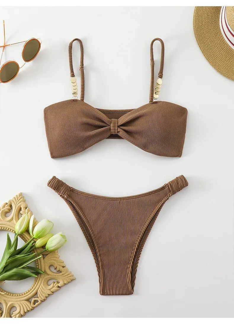 2025 Sexy Front Bow Push Up Bikini Set Women Metal Strap Hollow Out Bra Pleate Thong Swimsuit Summer Bathing Suit White Swimwear
2025 Sexy Front Bow Push Up Bikini Set Women Metal Strap Hollow Out Bra Pleate Thong Swimsuit Summer Bathing Suit White Swimwear