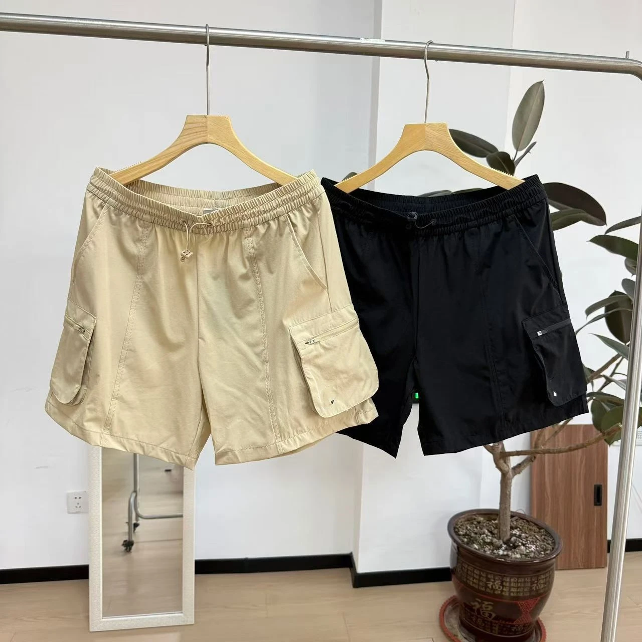 Women's Quick Dry Cool Feeling Woven Multi-Pocket Workwear Versatile Shorts Straight Leg Natural Waist Polyester Fiber
Women's Quick Dry Cool Feeling Woven Multi-Pocket Workwear Versatile Shorts Straight Leg Natural Waist Polyester Fiber