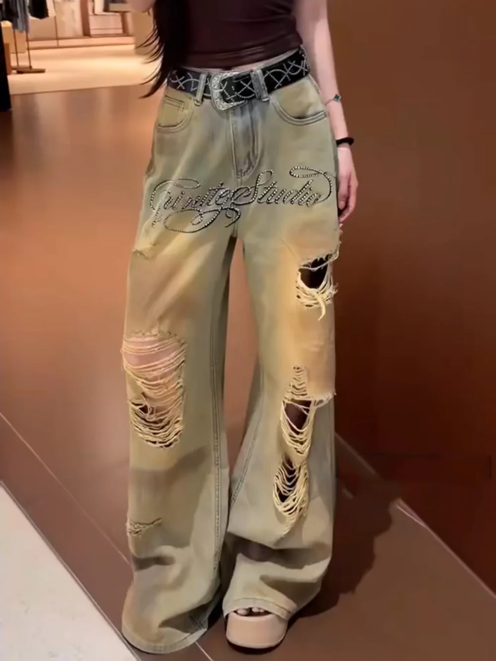 Retro Heavy Duty Rhinestone Distressed High Waist Straight Leg Denim Jeans Women's Loose Wide Leg Pants Long Trousers
Retro Heavy Duty Rhinestone Distressed High Waist Straight Leg Denim Jeans Women's Loose Wide Leg Pants Long Trousers