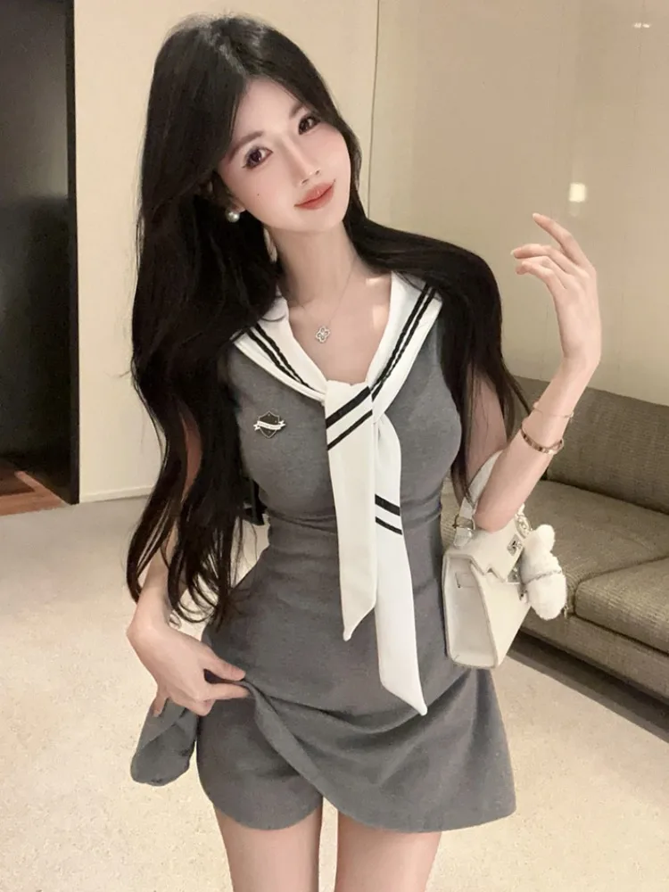 Summer Navy Collar Shawl Grey Base Short Shorts Two-Piece Set Waist-Cinching Preppy Style Sleeveless A-Line Dress
Summer Navy Collar Shawl Grey Base Short Shorts Two-Piece Set Waist-Cinching Preppy Style Sleeveless A-Line Dress