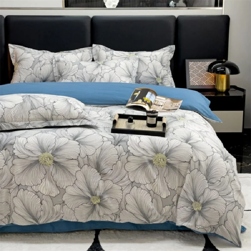 Autumn And Winter All-cotton Matte Printing Four Piece Set Of Pure Cotton Bed Sheets, Duvet Covers, Dormitory Bedding
Autumn And Winter All-cotton Matte Printing Four Piece Set Of Pure Cotton Bed Sheets, Duvet Covers, Dormitory Bedding