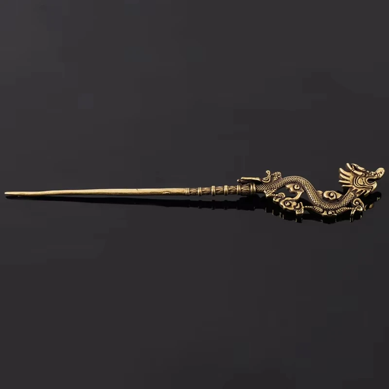 1pcs Bronze Dragon Cigar Piercing Yellow Copper Cuban Cigar Hole Puncher Hole Drilling Tool Cigars Unclogging Tool
1pcs Bronze Dragon Cigar Piercing Yellow Copper Cuban Cigar Hole Puncher Hole Drilling Tool Cigars Unclogging Tool