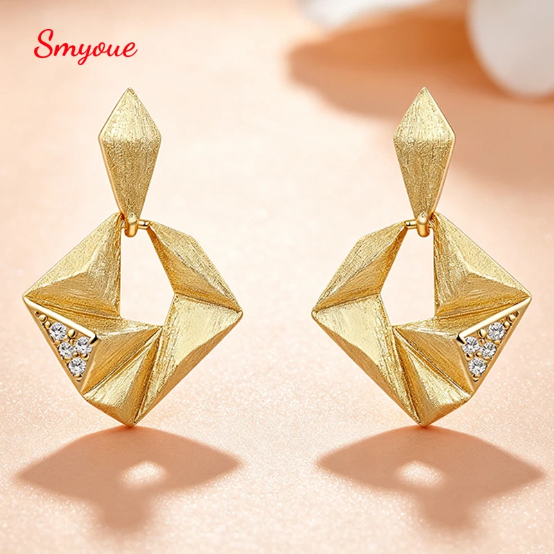 Smyoue New Full Moissanite Irregular Drop Earrings for Women Vintage Unique Earrings Wedding Party Bridal 925 Silver Jewelry
Smyoue New Full Moissanite Irregular Drop Earrings for Women Vintage Unique Earrings Wedding Party Bridal 925 Silver Jewelry