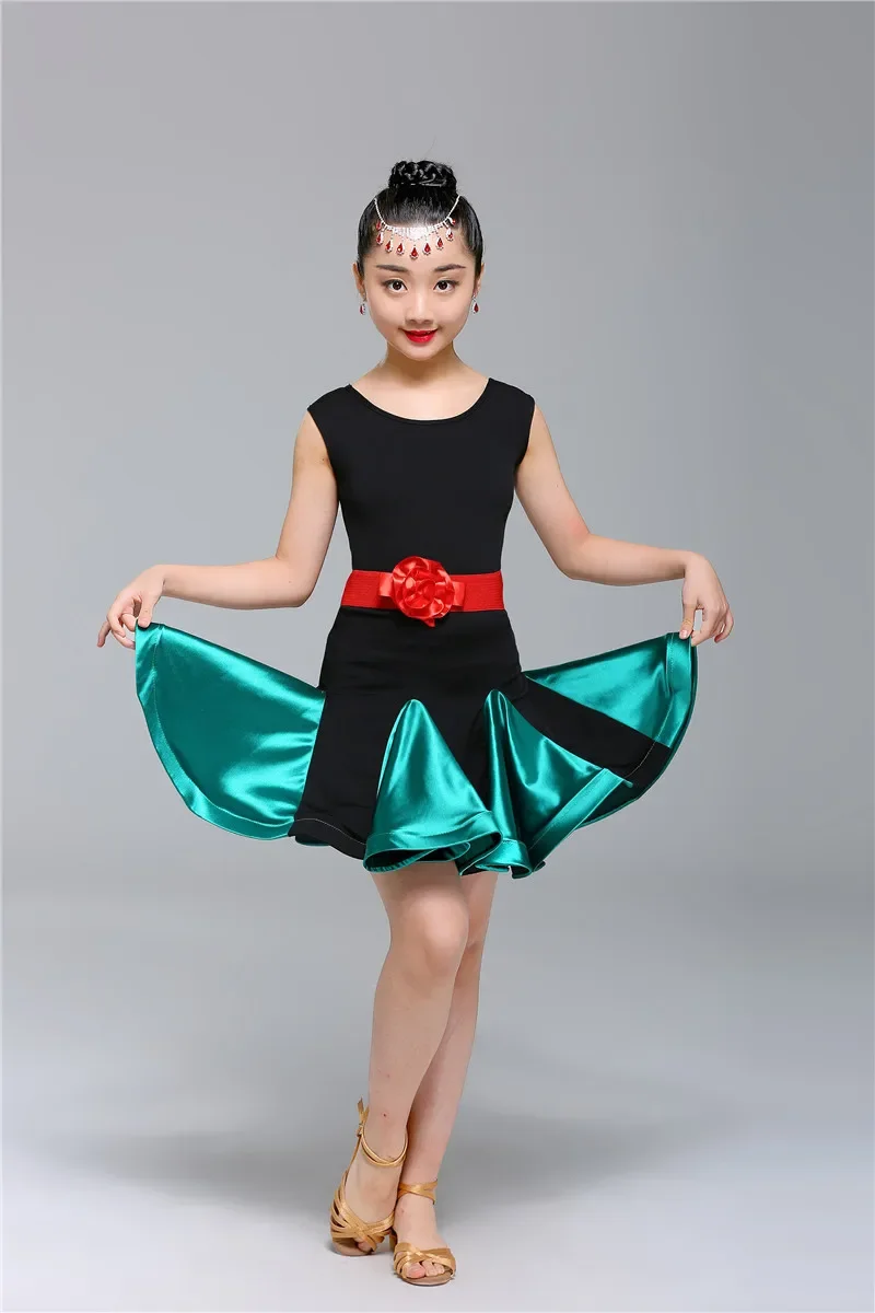 Children's Latin dance suit New children's Latin suit competition suit practice dress
Children's Latin dance suit New children's Latin suit competition suit practice dress