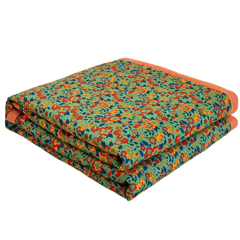 Nordic cotton filling Summer quilt Washable printed comforters Thin quilted Duvet Pastoral style Comforter for Double queen bed
Nordic cotton filling Summer quilt Washable printed comforters Thin quilted Duvet Pastoral style Comforter for Double queen bed