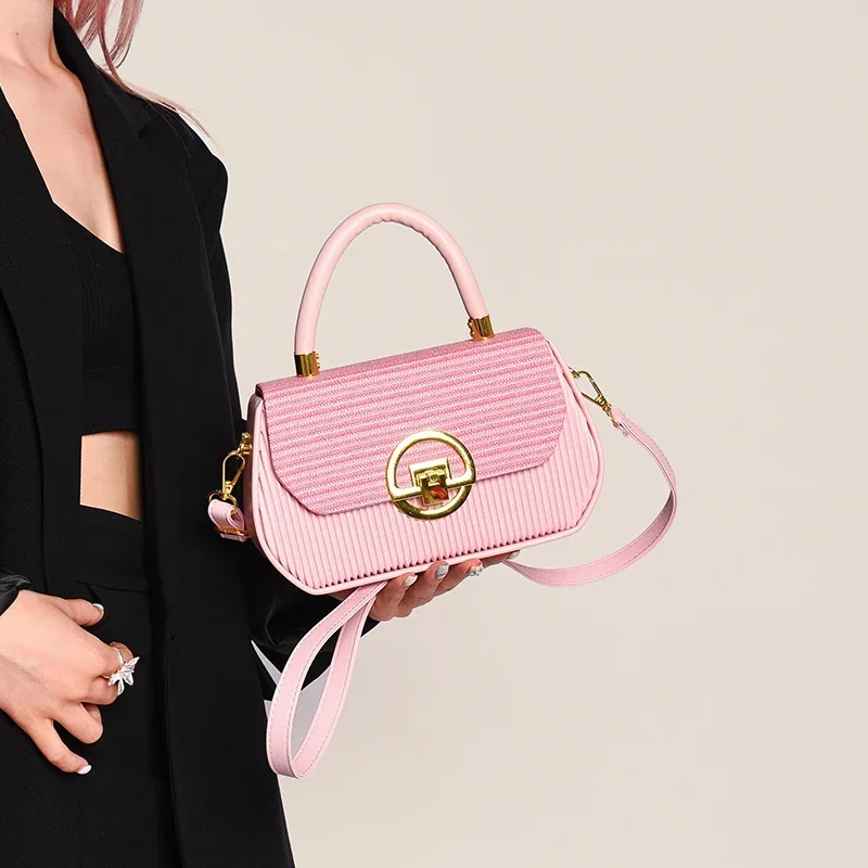 Luxury Casual Shoulder Bag For Women With Textured Finish And Minimalist Elegance Offering Roomy Compartments As A Diaper Bag
Luxury Casual Shoulder Bag For Women With Textured Finish And Minimalist Elegance Offering Roomy Compartments As A Diaper Bag