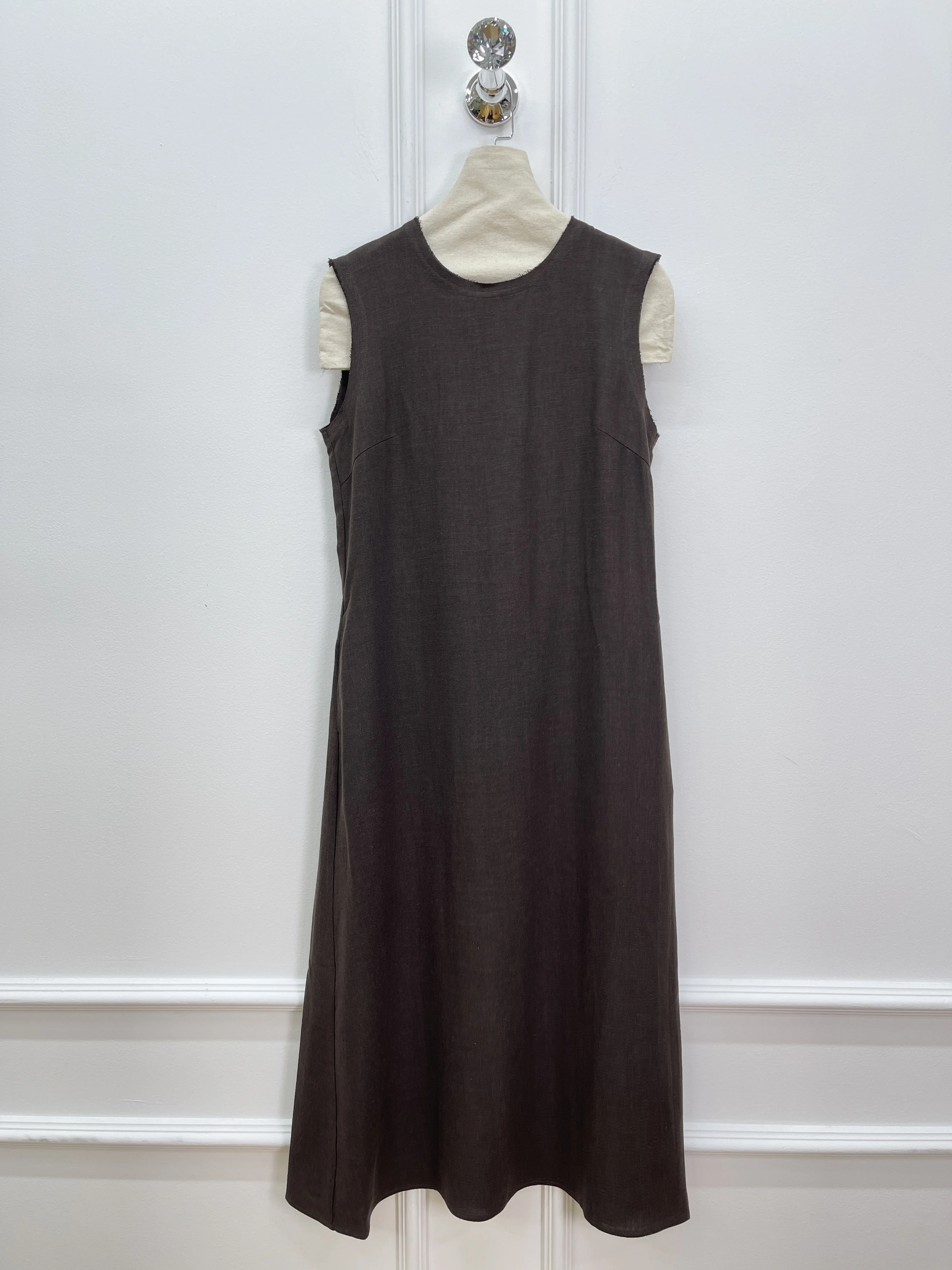 2025 Linen Dress Two Colors Spring Dress 2025 High Quality Fashion Simple Elegant Vest Dress
2025 Linen Dress Two Colors Spring Dress 2025 High Quality Fashion Simple Elegant Vest Dress
