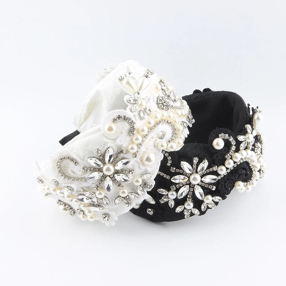 European and American New Fashion Fabric Baroque Wide Edge Rhinestone Pearl Headband Light Luxury Hair Accessory
European and American New Fashion Fabric Baroque Wide Edge Rhinestone Pearl Headband Light Luxury Hair Accessory