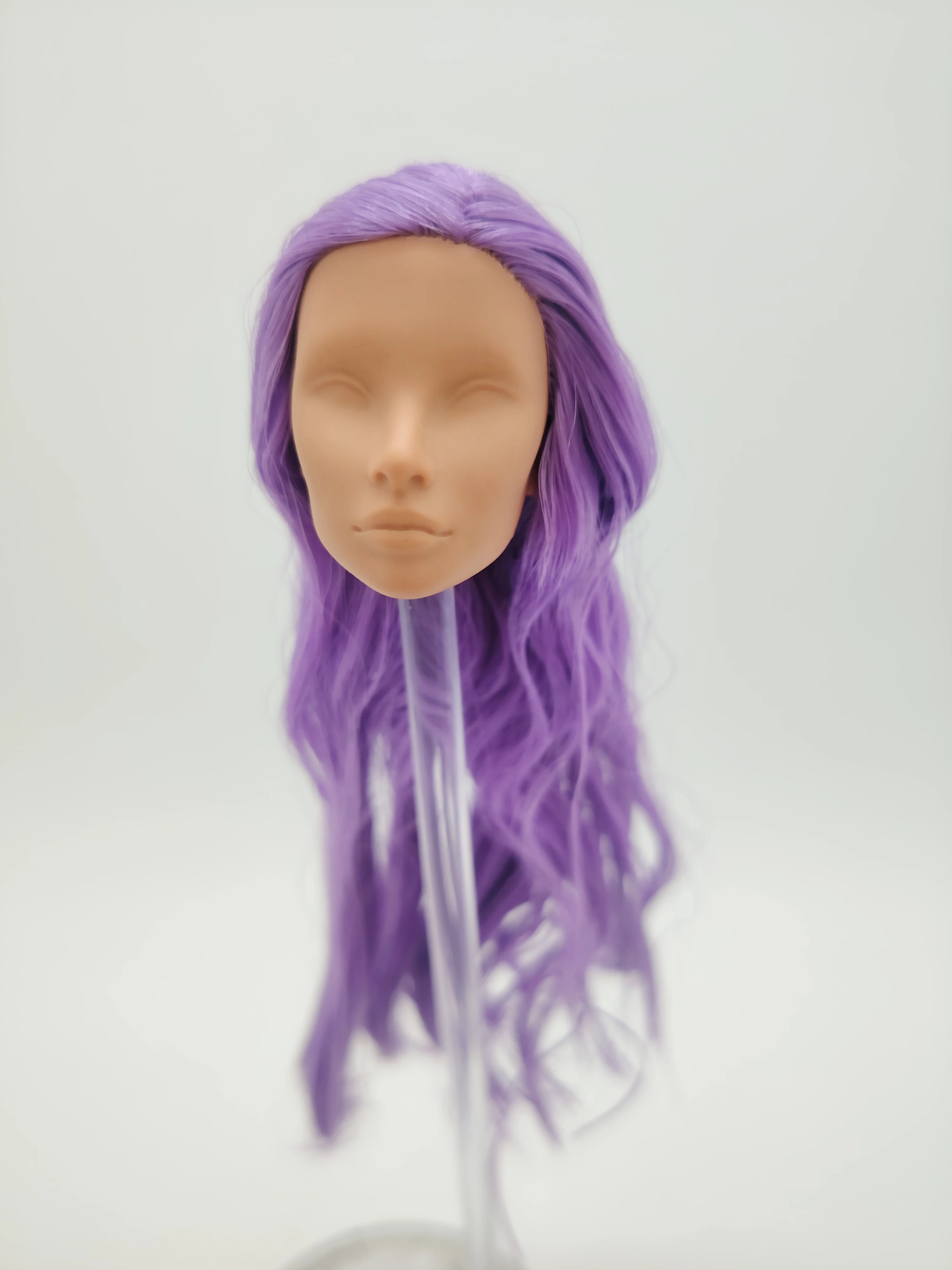 Fashion Royalty Purple Hair Natalia Fatale Integrity Blank Face Female Doll Head
Fashion Royalty Purple Hair Natalia Fatale Integrity Blank Face Female Doll Head