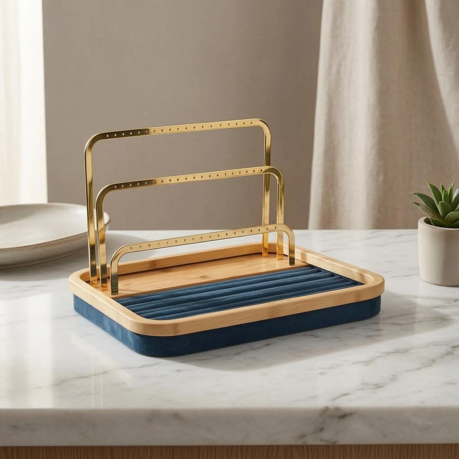 Jewelry Display Stand Wooden 3 Tier Jewelry Stand Necklace Holder with Tray Space-Saving Bracelet Display Rack Elegant Design
Jewelry Display Stand Wooden 3 Tier Jewelry Stand Necklace Holder with Tray Space-Saving Bracelet Display Rack Elegant Design