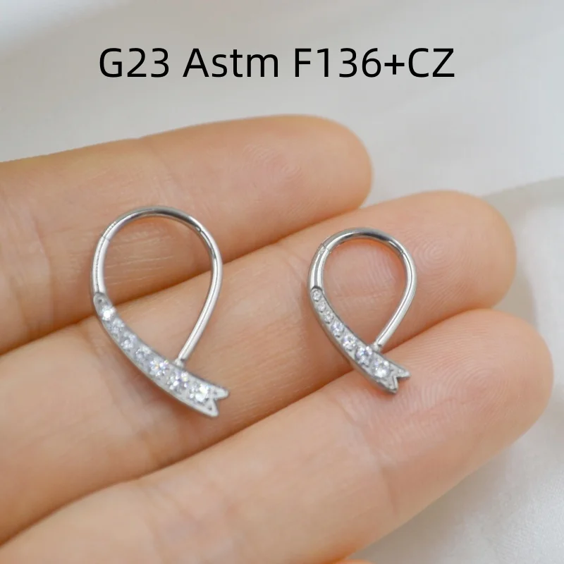 10pcs G23 F136 CZ Titanium Heart Nose Hoop Septum Clicker Ring Earring Ear Tragus Helix Diath Cartilage 16G Body Piercing
10pcs G23 F136 CZ Titanium Heart Nose Hoop Septum Clicker Ring Earring Ear Tragus Helix Diath Cartilage 16G Body Piercing