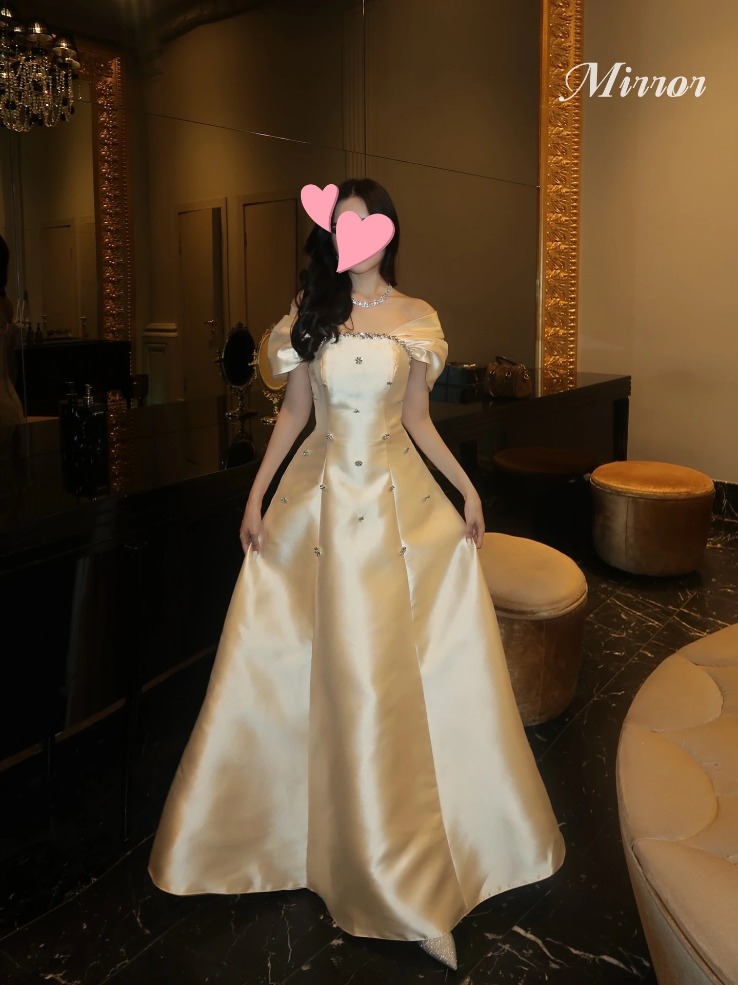 Mirror Dress Elegant Vintage Sweet Champagne Crystal Satin New A-Line Customize Formal Occasion Prom Dress Evening Party Gowns
Mirror Dress Elegant Vintage Sweet Champagne Crystal Satin New A-Line Customize Formal Occasion Prom Dress Evening Party Gowns