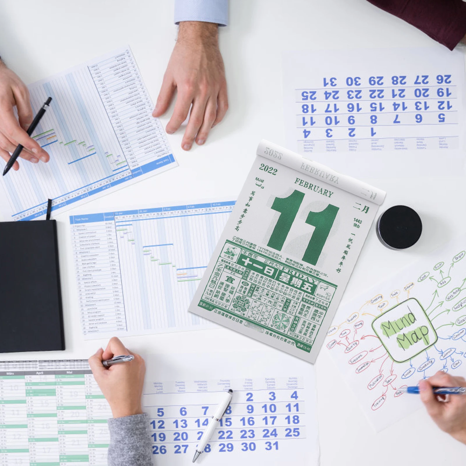 2022 Chinese Daily Wall Shredded High-Quality Paper Decorative Traditional Style Hand-Torn Calendar Event Tracker Gift Classic
2022 Chinese Daily Wall Shredded High-Quality Paper Decorative Traditional Style Hand-Torn Calendar Event Tracker Gift Classic