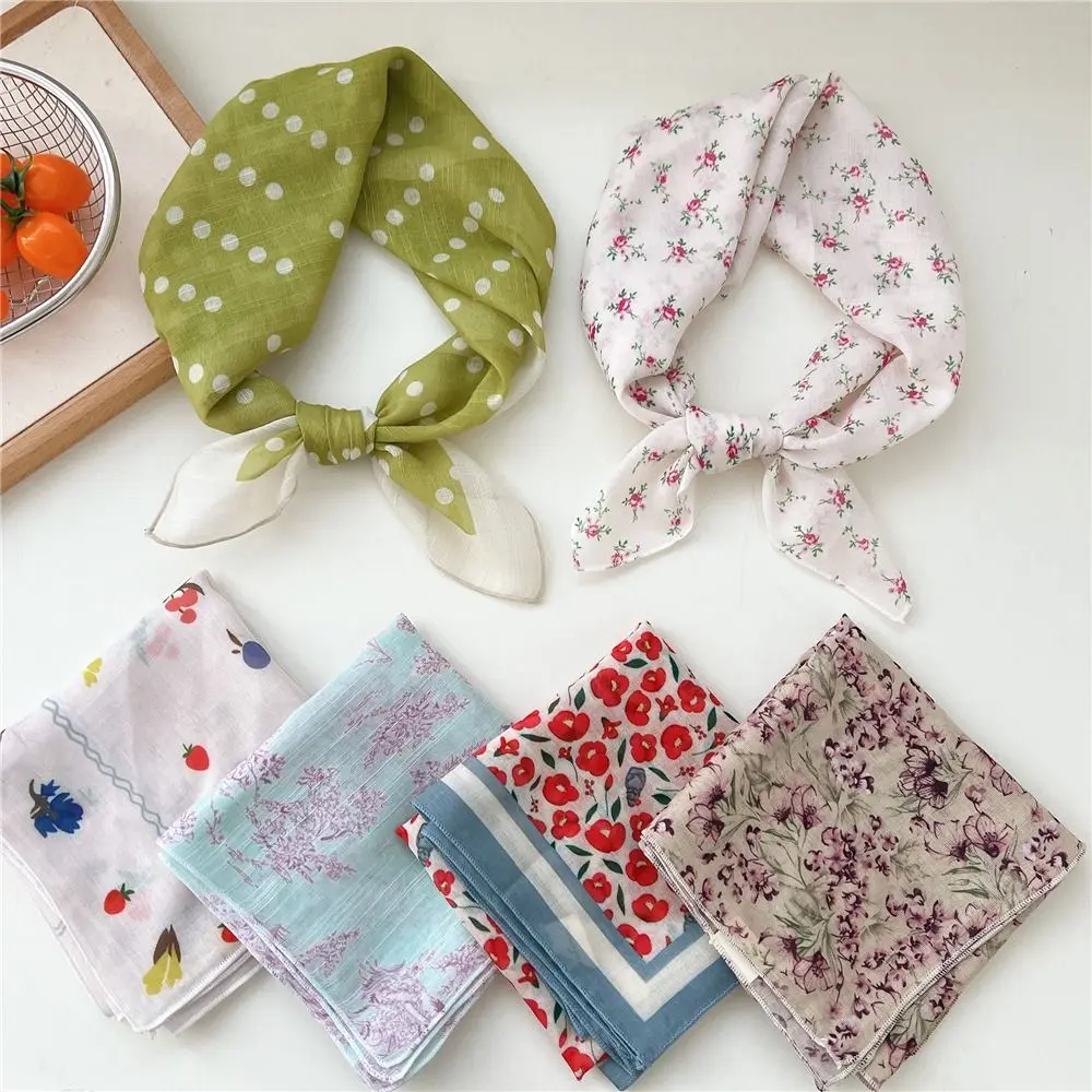 Trendy Square Silk Scarf Flower Pattern Handbag Wraps Head Handkerchief Double Sides 58*58cm Bandana Women
Trendy Square Silk Scarf Flower Pattern Handbag Wraps Head Handkerchief Double Sides 58*58cm Bandana Women