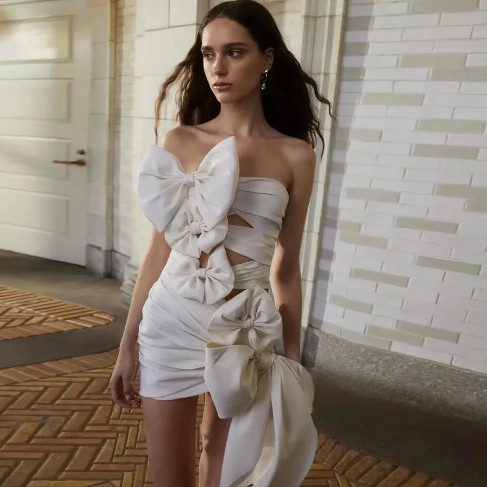 Sexy White Prom Dress Cut-out Off Shoulder Strapless Above Knee Pleated Bow Prom Gowns For Special Occasions Short Gala Dress
Sexy White Prom Dress Cut-out Off Shoulder Strapless Above Knee Pleated Bow Prom Gowns For Special Occasions Short Gala Dress