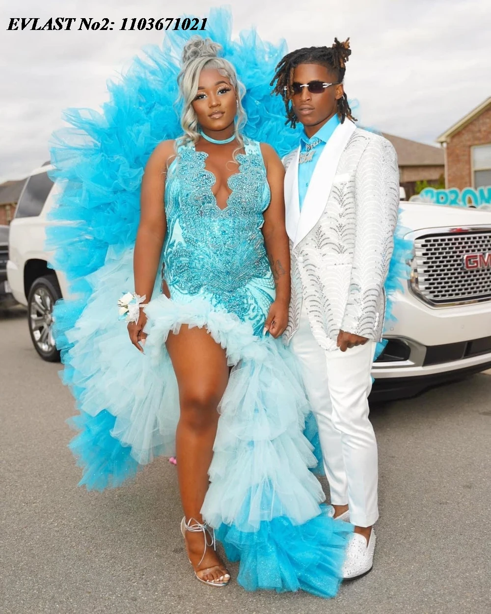 EVLAST Customized African Blue Mermaid Prom Dress For Black Girls High Slit Crystal Beaded Ruffles Party Evening Gown E2P84
EVLAST Customized African Blue Mermaid Prom Dress For Black Girls High Slit Crystal Beaded Ruffles Party Evening Gown E2P84