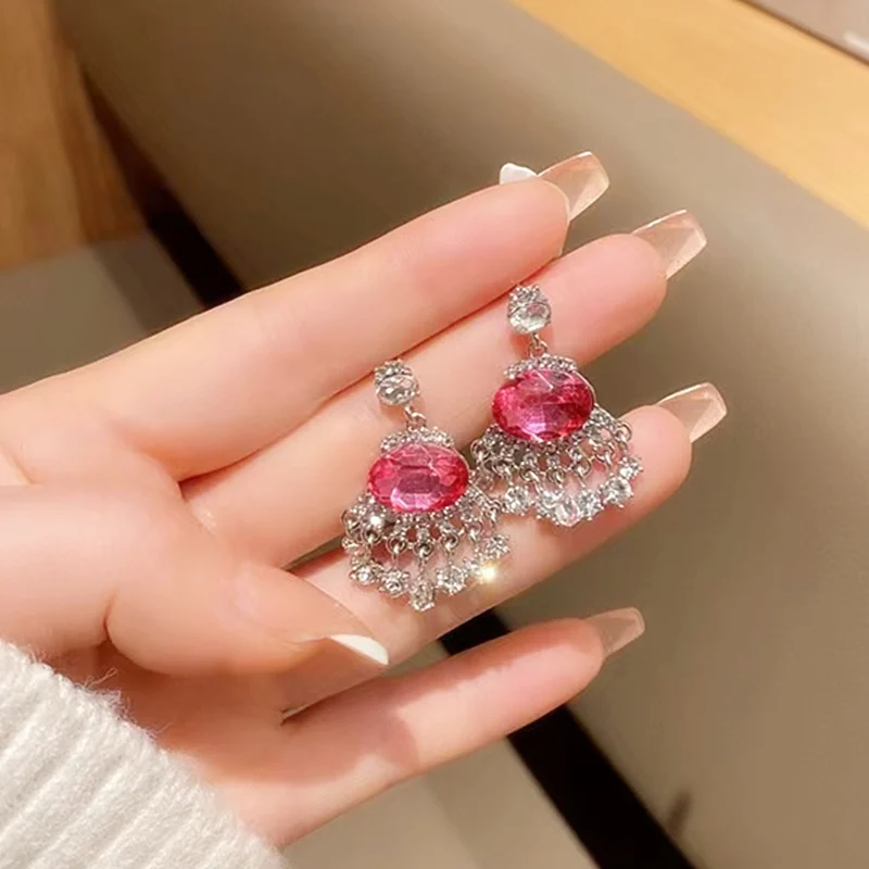 S925 Sterling Drop Earrings For Women Hyperbole Pink Cubic Zirconia Fine Jewelry Temperament Luxury Bijoux
S925 Sterling Drop Earrings For Women Hyperbole Pink Cubic Zirconia Fine Jewelry Temperament Luxury Bijoux