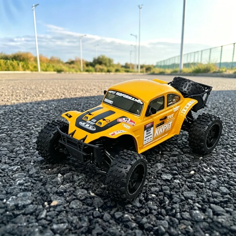 1/8 KKPIT KBT SP Transparent Car Shell Scale RC Beetle Remote Control Electric 4WD Desert Off Road Rolling Chassis Model Vehicle
1/8 KKPIT KBT SP Transparent Car Shell Scale RC Beetle Remote Control Electric 4WD Desert Off Road Rolling Chassis Model Vehicle