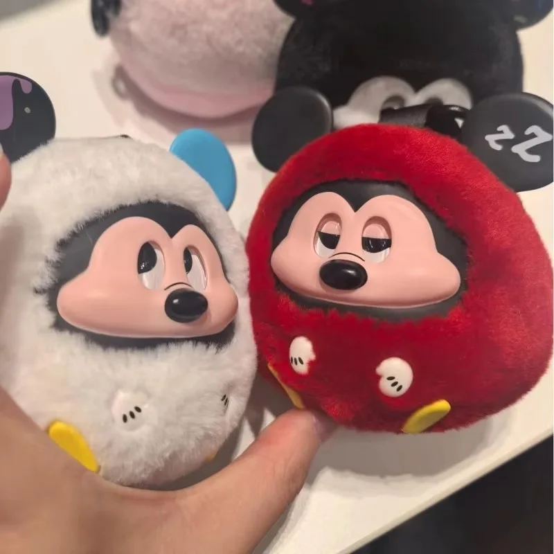 Disney Mickey Fun Crash Series слепая коробка кулон брелок Микки Маус загадочная коробка виниловая плюшевая коробка-сюрприз экшн-фигурки игрушки
Disney Mickey Fun Crash Series слепая коробка кулон брелок Микки Маус загадочная коробка виниловая плюшевая коробка-сюрприз экшн-фигурки игрушки