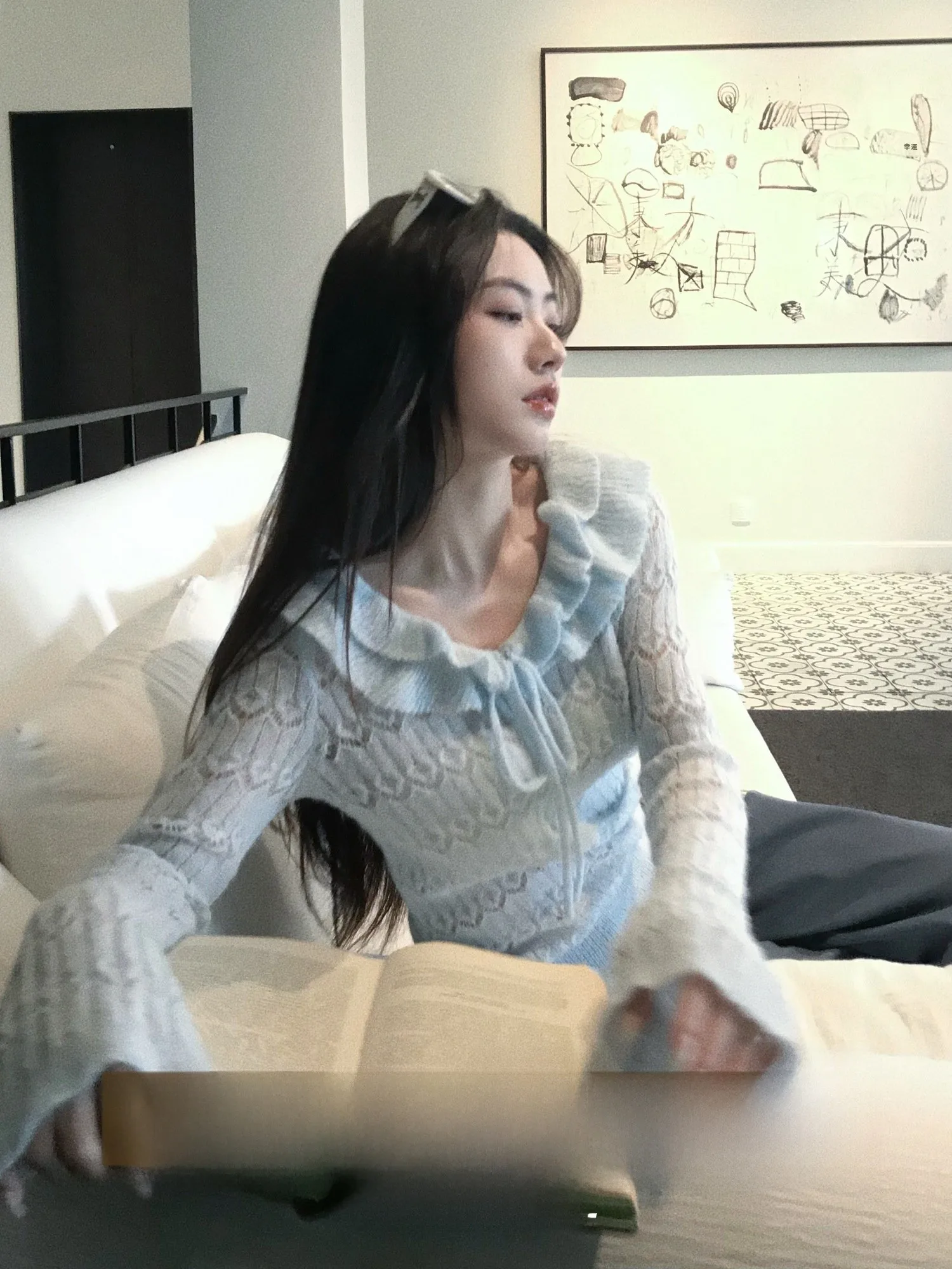 French Sle Splice Knitted Top Large round Ne Slim Fit Double Layer Lace Wool Blend Soft Long Sve Women's irt
French Sle Splice Knitted Top Large round Ne Slim Fit Double Layer Lace Wool Blend Soft Long Sve Women's irt