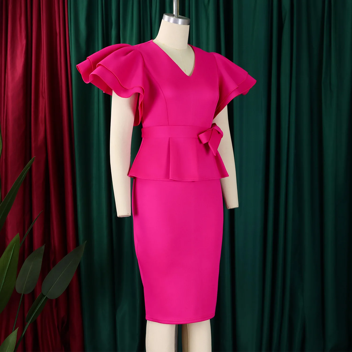 Customized Plus Size Spring Summer New Solid Color Matching V-Neck Short Sleeves Fashion Commuting Slim Fit Midi Length Elegant
Customized Plus Size Spring Summer New Solid Color Matching V-Neck Short Sleeves Fashion Commuting Slim Fit Midi Length Elegant
