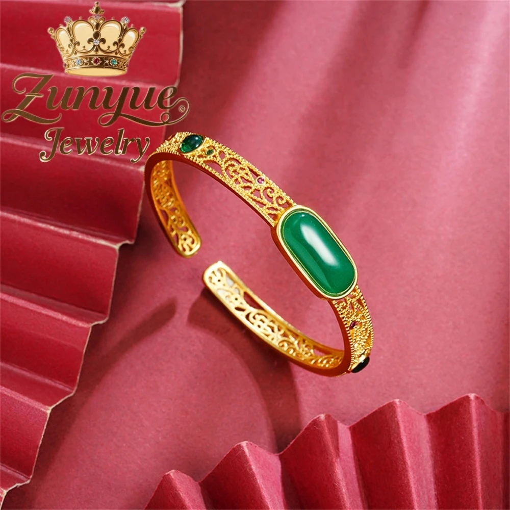 Sand Gold Bracelet With Hollowed-Out Carvings Luxury Quality Jewelry Fashion Fine Jewelry Exquisite Charms Elegant Popular Gift 
Sand Gold Bracelet With Hollowed-Out Carvings Luxury Quality Jewelry Fashion Fine Jewelry Exquisite Charms Elegant Popular Gift