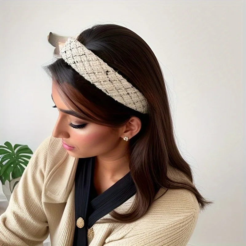 1PC Xiaoxiangfeng tweed headband temperament celebrity style headband sponge thickened wide edge pressure headband versatile hair accessories
1PC Xiaoxiangfeng tweed headband temperament celebrity style headband sponge thickened wide edge pressure headband versatile hair accessories