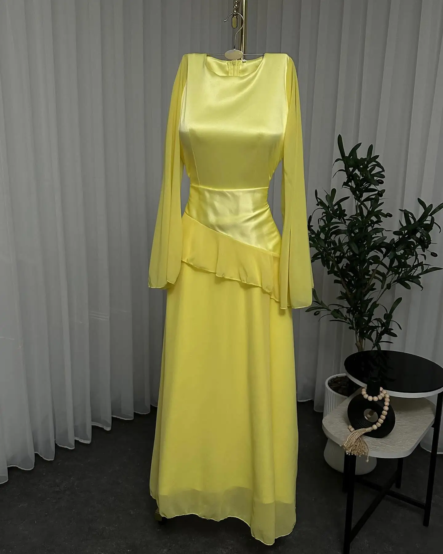 Customized Exquisite Chiffon Evening Dresses Temperament Long Sleeves O-neck Prom Dress Custom Size Special Occasion Gowns
Customized Exquisite Chiffon Evening Dresses Temperament Long Sleeves O-neck Prom Dress Custom Size Special Occasion Gowns