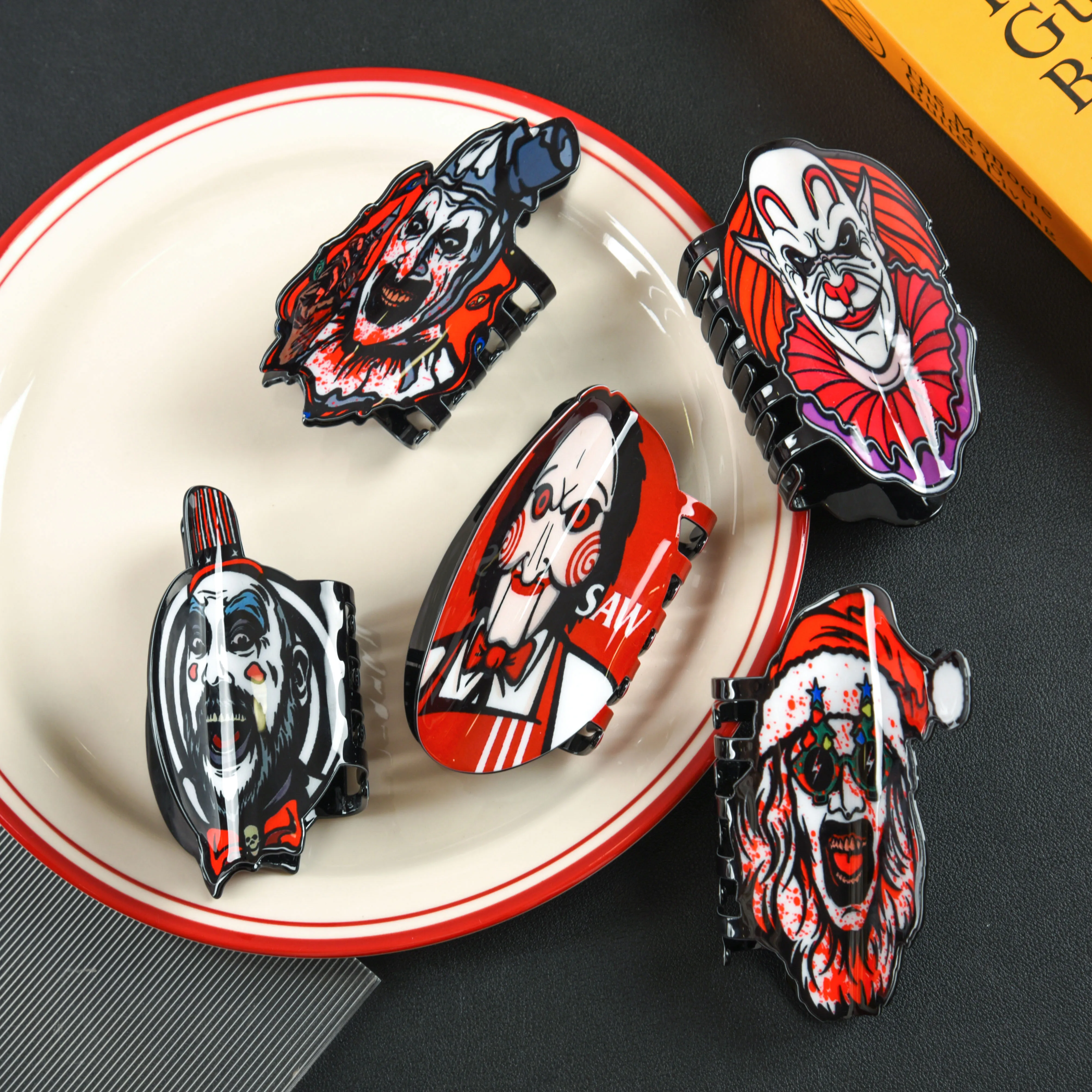 2025 NEW Horror Series Ghost Acrylic Hair Claws 2025 Halloween Joker Claw Clips Crab Hair Clips Hair Accessories for Women Girls
2025 NEW Horror Series Ghost Acrylic Hair Claws 2025 Halloween Joker Claw Clips Crab Hair Clips Hair Accessories for Women Girls